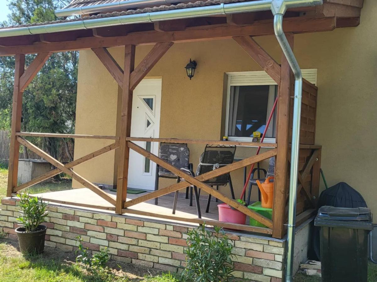 Forras Vendeghaz Διαμέρισμα Tata Εξωτερικό φωτογραφία